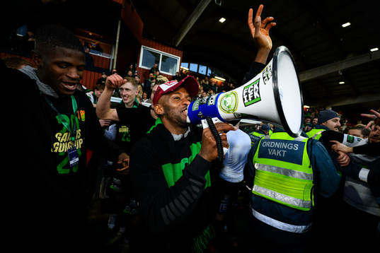 GAISs spelare jublar över avancemang till Allsvenskan