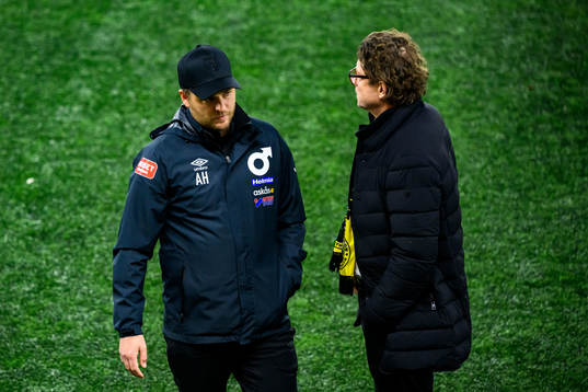 Degerfors tränare Andreas Holmberg och Elfsborgs klubbchef Stefan Andreasson