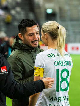 Hammarbys tränare Pablo Pinones-Arce och Alice Carlsson
