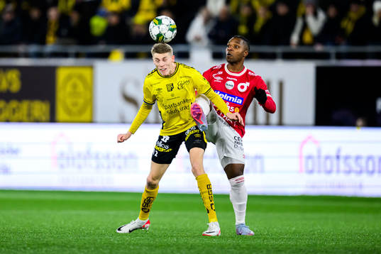 Elfsborgs Alexander Bernhardsson och Degerfors Joseph -