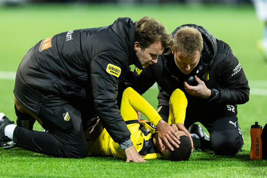 Häckens Aiham Ousou har ont