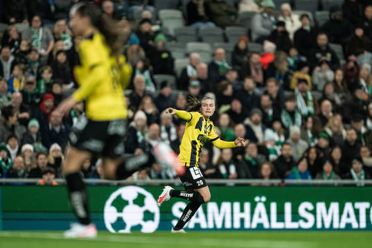 Häckens Hanna Wijk jublar