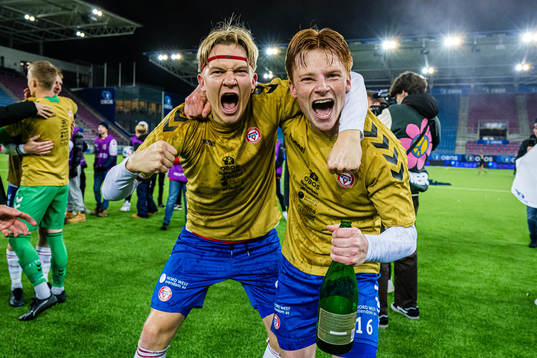 Simen Hestnes and Jonas Lange Hjorth of KFUM celebrates promotion to the Eliteserien