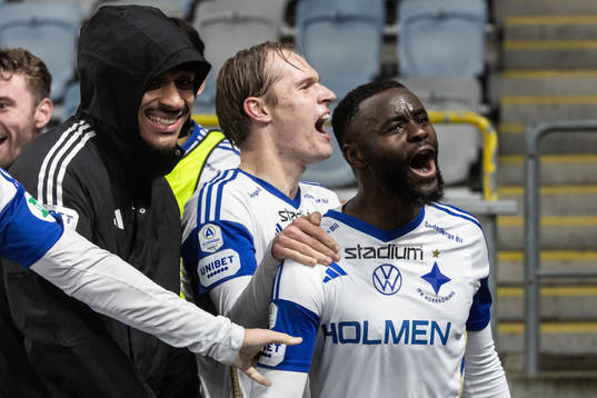 IFK Norrköpings Maic Sema jublar