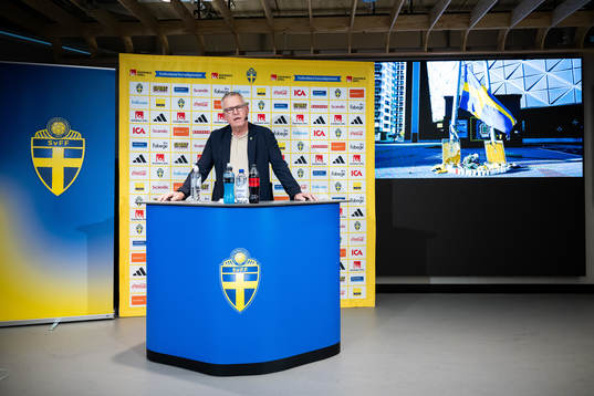 Bla gjennom flere bilder av Fotboll, UEFA Euro Qualifier, Sweden, Press conference