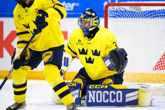 Goaltender Ida Boman of Sweden