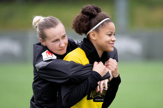 Marika Bergman Lundin och Felicia Schröder