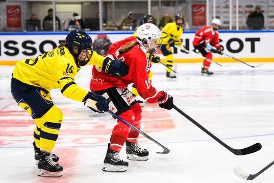 Matilda af Bjur of Sweden and Emma Ingold of Switzerland