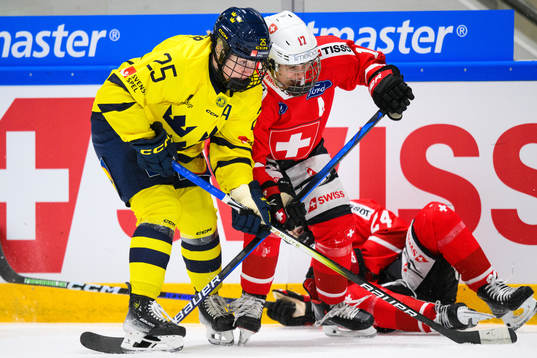 Lina Ljungblom of Sweden and Lara Christen of Switzerland