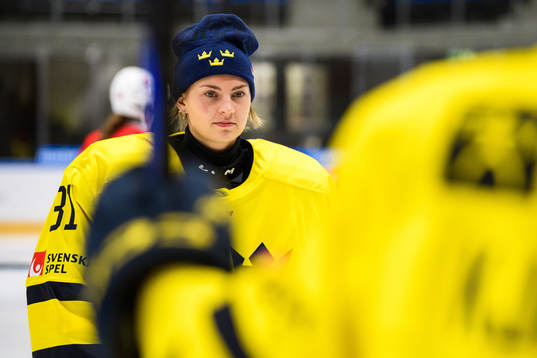 Goaltender Ida Boman of Sweden