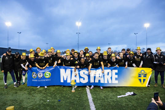 Bla gjennom flere bilder av Fotboll, P19 Allsvenskan, IFK Norrköping - Helsingborg