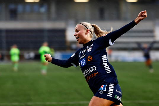 Linköpings Stina Lennartsson jublar