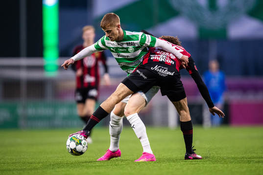 Västerås SKs Daniel Ask och Östersunds Ziad Ghanoum