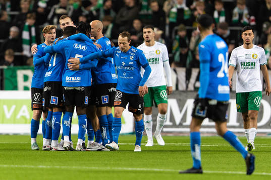 Halmstads spelare jublar efter 2-2