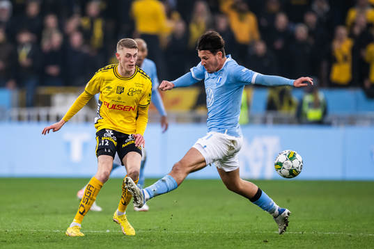 Elfsborgs Alexander Bernhardsson och Malmö FFs Stefano