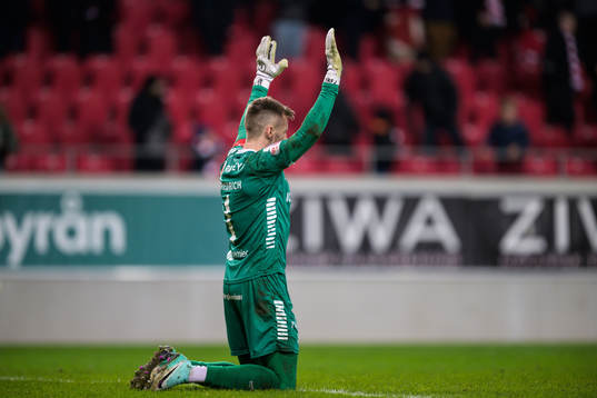 Kalmars målvakt Ricardo Friedrich jublar