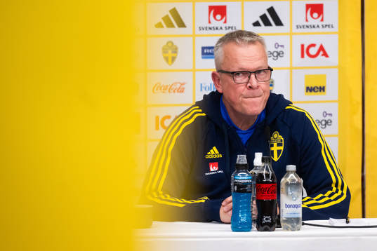 Bla gjennom flere bilder av Football, UEFA Euro Qualifier, Sweden, Press conference