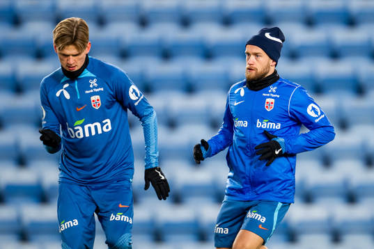 David Møller Wolfe and Bård Finne of the Norwegian national football team