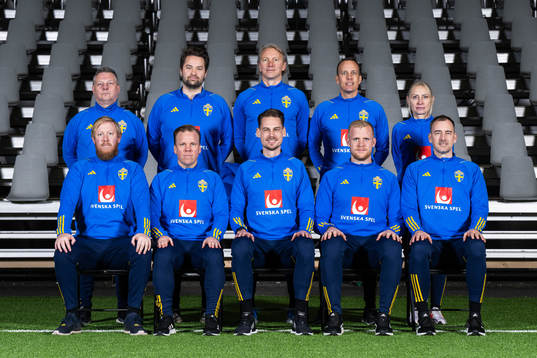  Coordinator Lars-Erik Hemgren, media officer Johan Velagic, physio Niklas Egnell, medical doctor Fredrik Bergström and equipment manager Marita Emilsson Käll. Bottom row from the left: Analyst Sebastian Borg, assistant coach Viktor Eriksson, head coach Daniel Bäckström, goalkeeper coach Linus Kandolin and naprapath Janne Skjöld.
