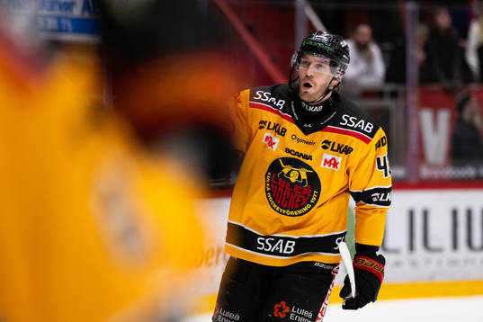 Luleås Oscar Eklind jublar