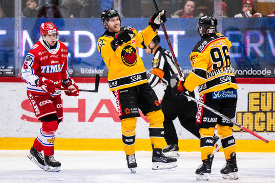 Luleås Oscar Eklind jublar