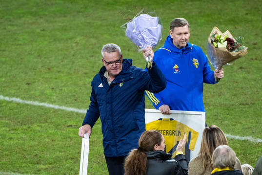 Head coach Janne Andersson and Assistant coach Peter Wettergren of Sweden