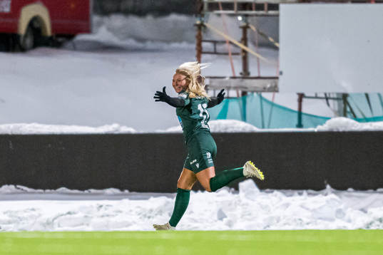 Maria Hovmark of Avaldsnes celebrates after scoring the 0-2 goal
