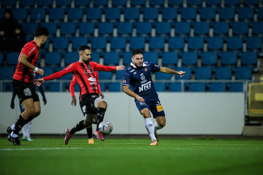 Nordic Uniteds Gabriel Aphrem och Örgrytes Edi Sylisufaj