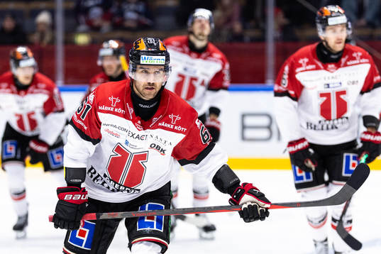 Örebros Ludvig Larsson jublar