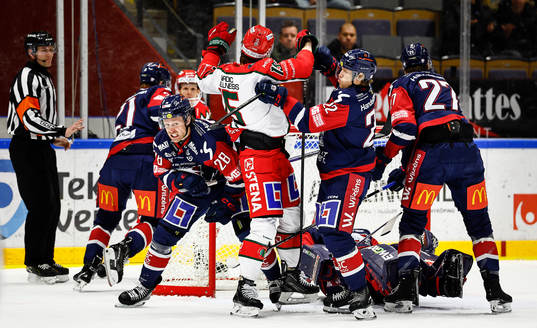 Linköpings John Nyberg , Vilmos Gallo och Frölundas