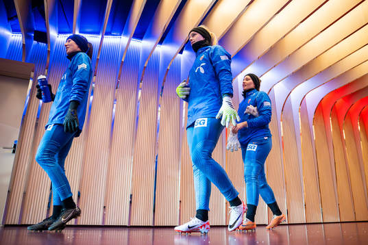 Goalkeeper Cecilie Fiskerstrand, goalkeeper Guro Pettersen and goalkeeper Aurora Mikalsen of the Norwegian women's national football team ahead of a training session on November 29, 2023 in Oslo. 