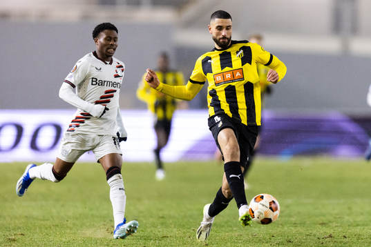 Nathan Tella of Bayer Leverkusen and Aiham Ousou of BK