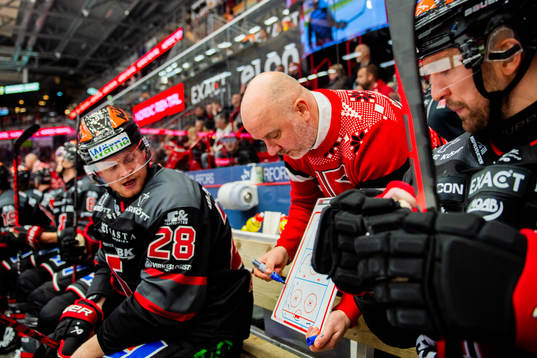 Örebros assisterande tränare Stefan Nyman