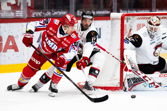 Timrås Anton Wedin och Malmö Redhawks Markus Lauridsen