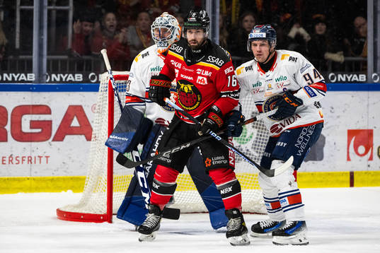 Luleås Niklas Olausson och Växjös Joel Persson