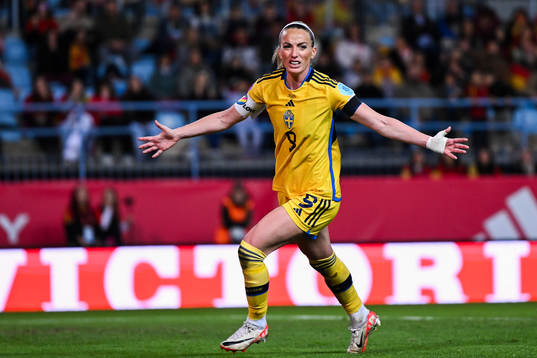 Kosovare Asllani of Sweden celebrates the 1-2 goal