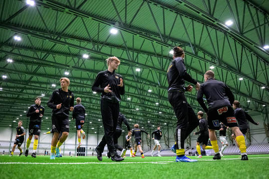Bla gjennom flere bilder av Fotboll, Skandinaviska Mästerskapen U17, Bröndby - Mjällby