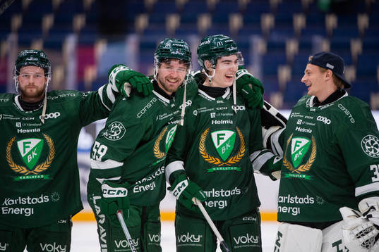 Färjestads spelare jublar