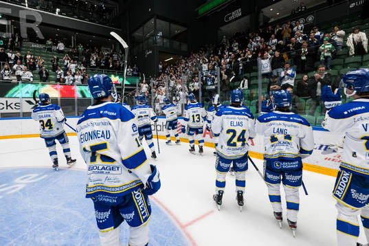 Leksands spelare jublar