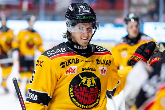 Luleås Marcus Hardegård jublar