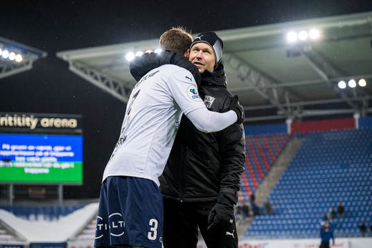 Christoffer Aasbak of Kristiansund and Amund Skiri, head