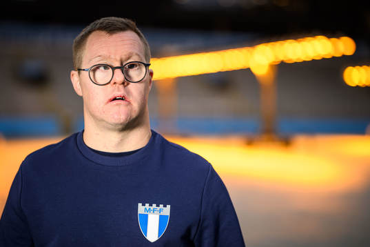 Christoffer Karlsson, planskötare på Eleda Stadion