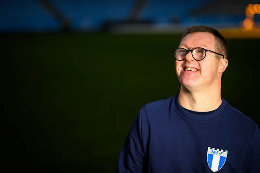 Christoffer Karlsson, planskötare på Eleda Stadion