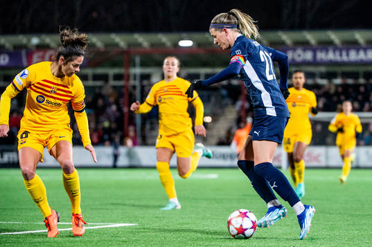 Olivia Schough of FC Rosengård and Marta Torrejon of