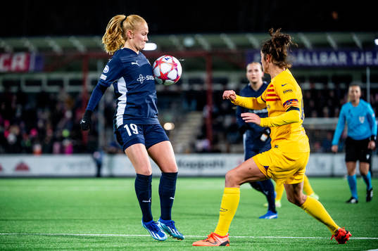 Sofie Bruun Bredgaard of FC Rosengård and Marta Torrejon