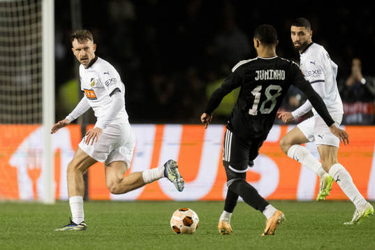 Simon Sandberg and Aiham Ousou of Häcken