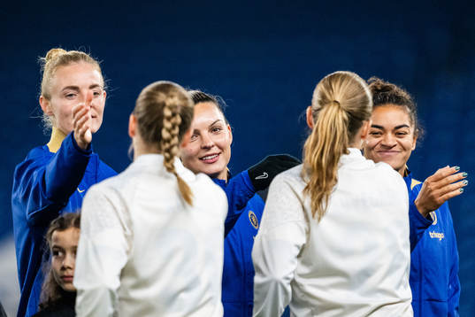 Sophie Ingle, Johanna Rytting Kaneryd and Jessica Carter