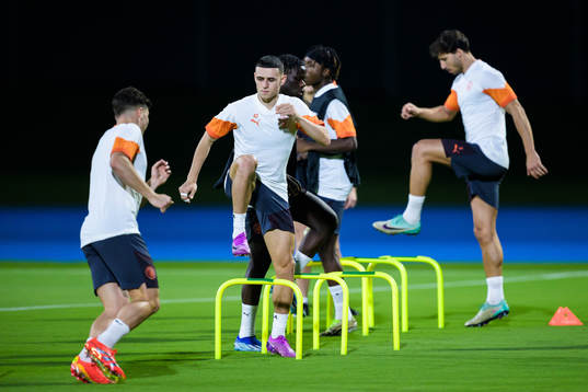 Bla gjennom flere bilder av FIFA Club World Cup, Manchester City, training