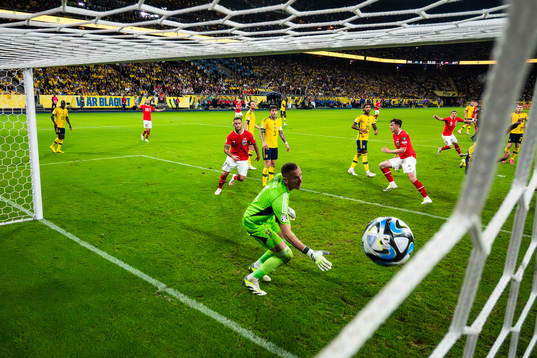 This picture is part of Bildbyrån’s selection of best sports photos from 2023. Originally published 230912 Goalkeeper Robin Olsen of Sweden lets in the 0-1 goal from Michael Gregoritsch of Austria