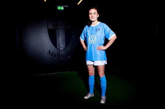 Malmö FF presenterar Matilda Kristell som ny spelare.